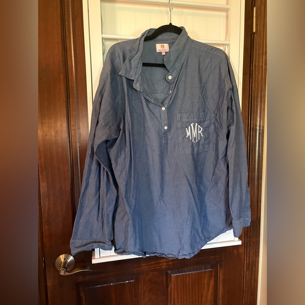 Marley Lilly XXL Monogrammed MMR Chambray/denim Top
